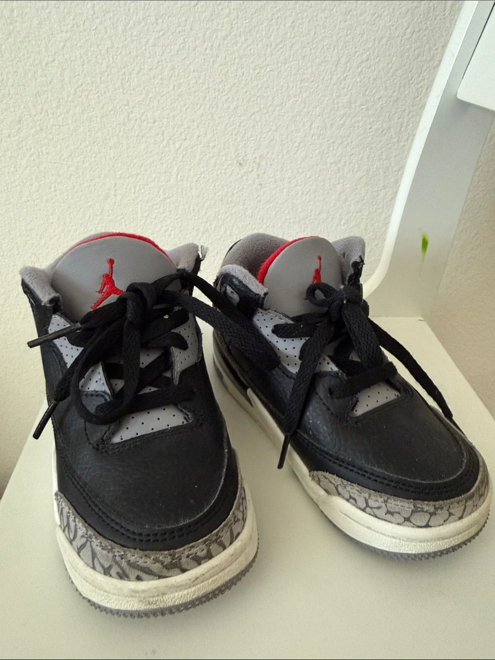 Nike Jordan Kids Black, Gray and Red Low-Top Sneakers